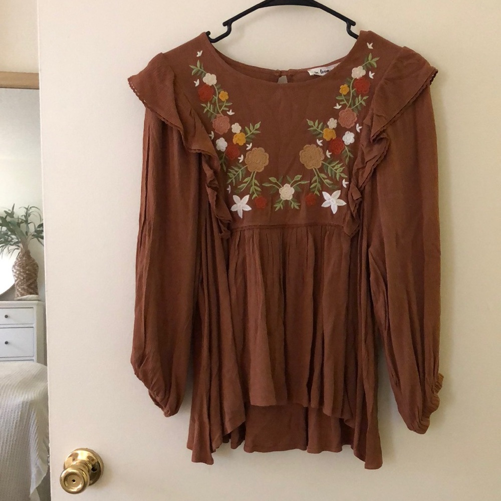NWT! Women’s 3/4 sleeve blouse, brown with multi-colored flowers, size M